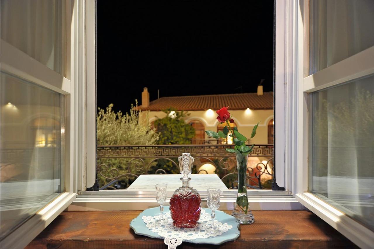 Ganimede Hotel, Galaxidi Exterior photo