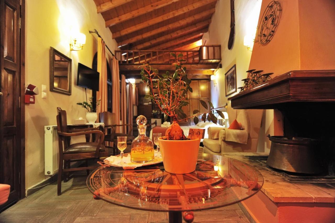 Ganimede Hotel, Galaxidi Exterior photo